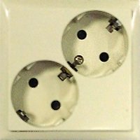 Фотография товара 'Ecoplast Розетка двойная с заземляющими контактами, со шторками, LK60 863501'