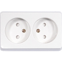 Фотография товара 'Ecoplast Розетка двойная без заземляющего контакта (шторки) 103004'