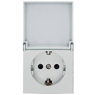 Фотография товара 'Ecoplast Розетка с заземляющим контактом, шторками и крышкой (серебристый металлик) LK45, 851503-1'