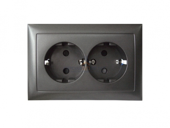 Фотография товара 'Ecoplast Розетка двойная прямая с заземляющим контактом, со шторками 863708-1'